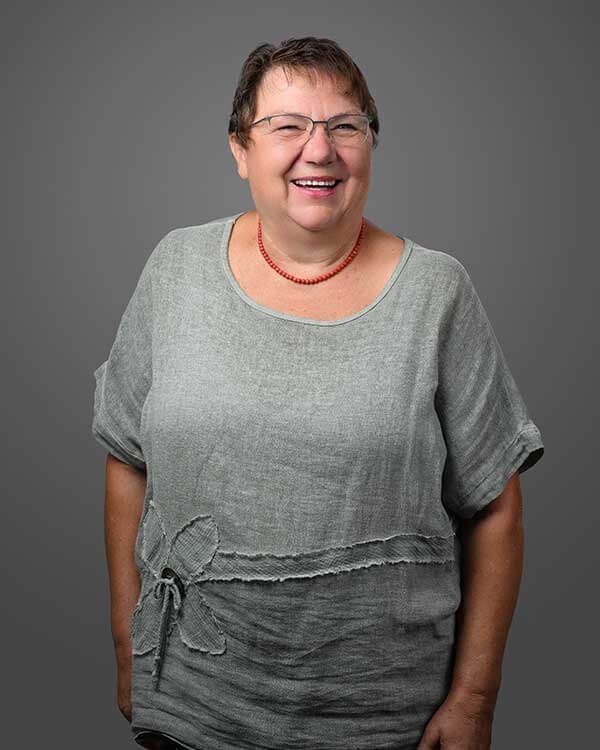 Ruth Tölg